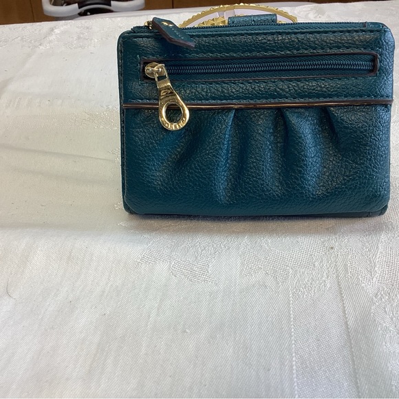 RELIIC Women’s Wallet, Teal, Leather - Picture 4 of 7